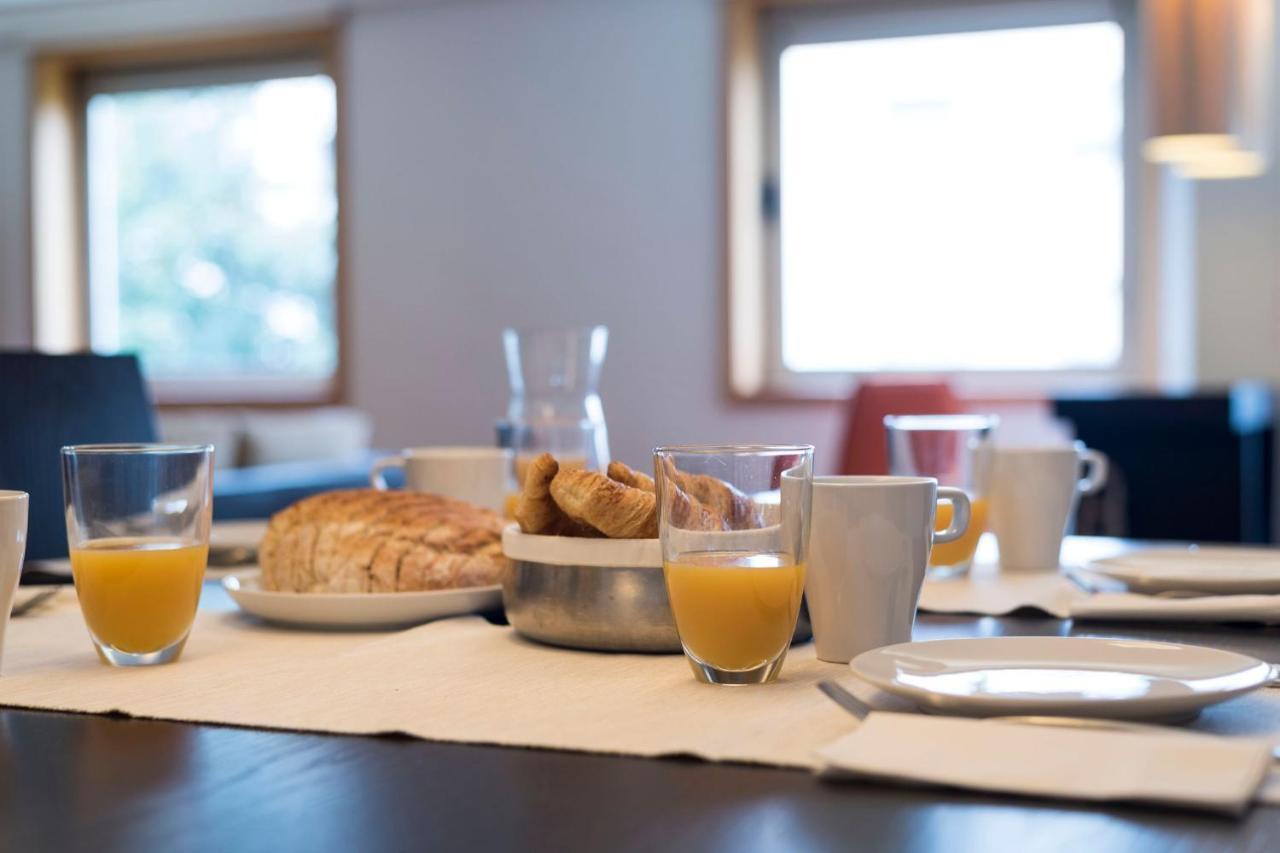 Lovelystay - Oporto Beach Apartment With 2 Free Parking Spots マトジニョシュ エクステリア 写真